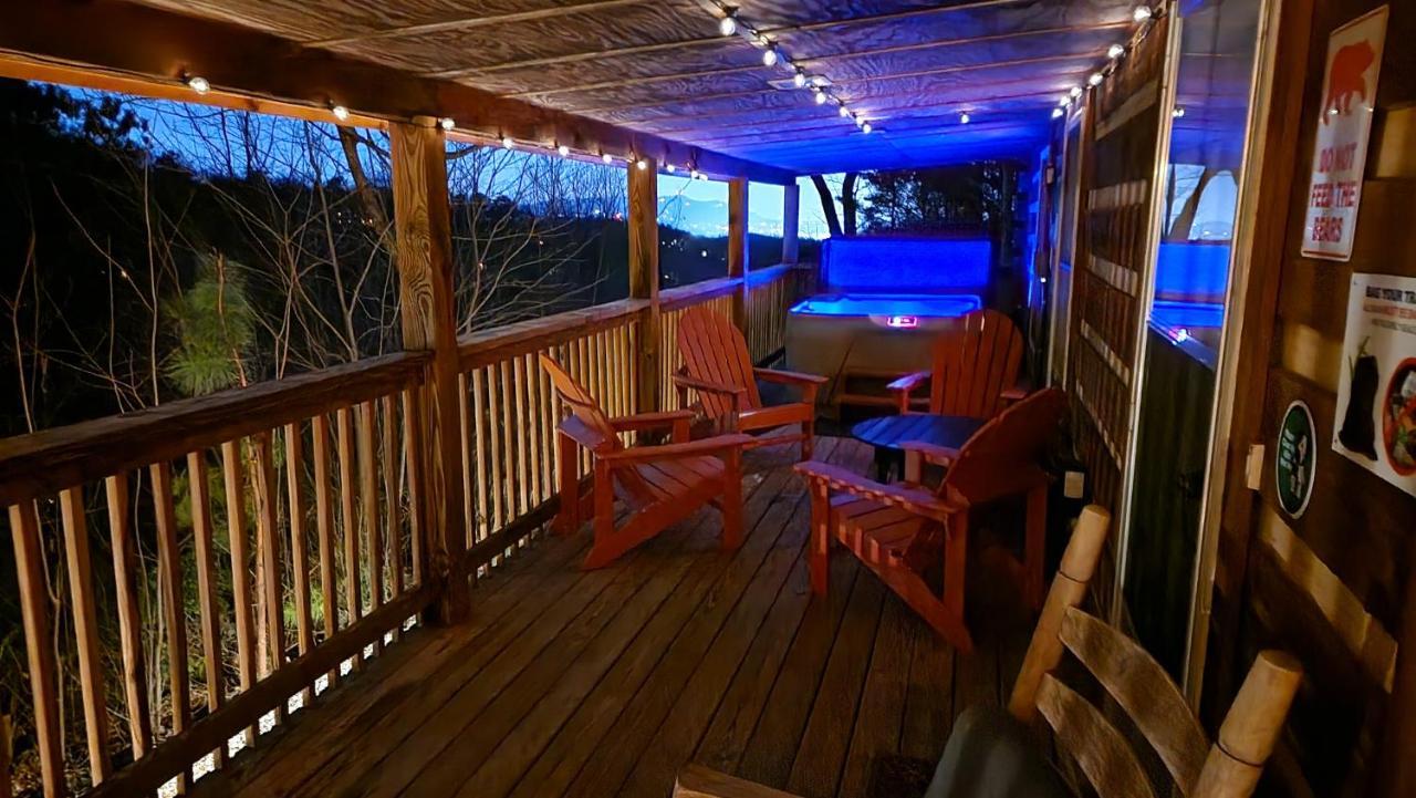 Rustic Cabin Sevierville Exterior photo